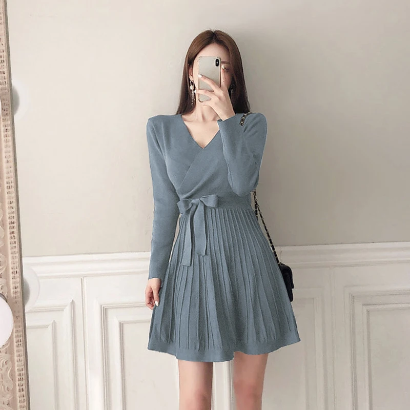 

2023 New Autumn Winter Women Knitting Dress Long Sleeve V Neck Solid Color Korean Style Lace Up Bow Mini Sweater Dresses