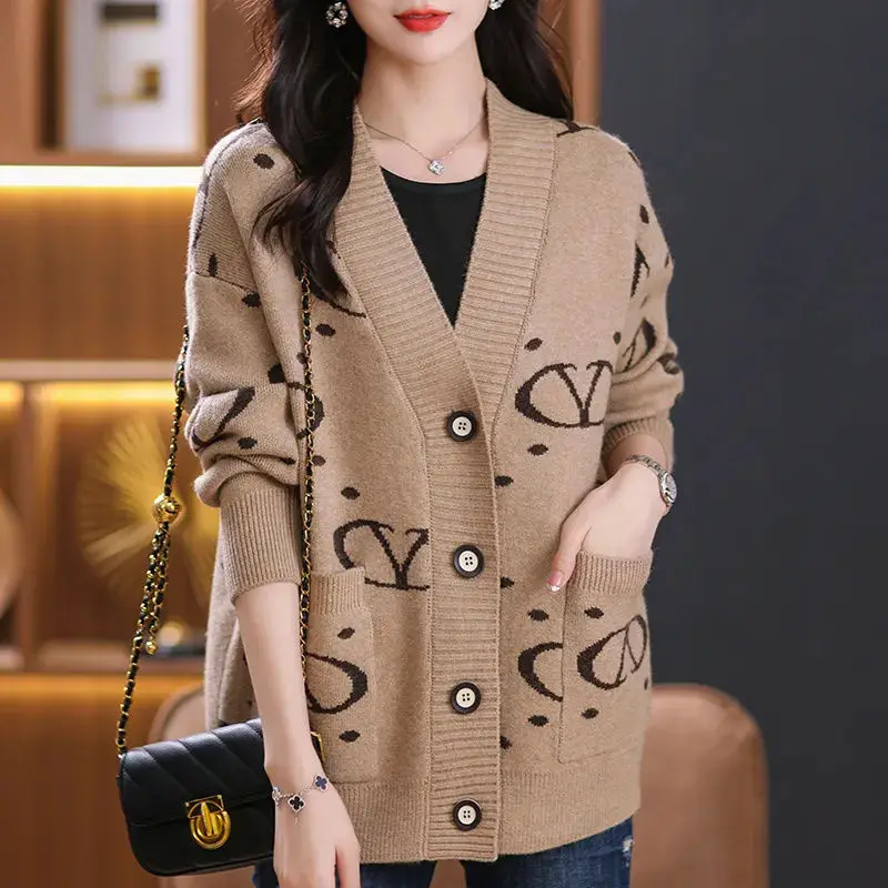 2024 New Korean V-neck Long Sleeve Knitting Cardigan Autumn Winter Thick Oversized Loose Letter Sweater Coat Ladies Vintage Tops