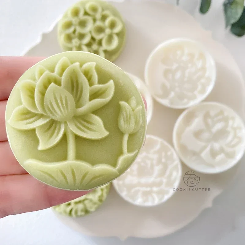 4 ชิ้น/เซ็ตดอกไม้รูปร่างรอบ Mooncake แม่พิมพ์จีนสไตล์ Pastoral มือความดัน 3D DIY Fondant เค้กตกแต่งเครื่องมือ