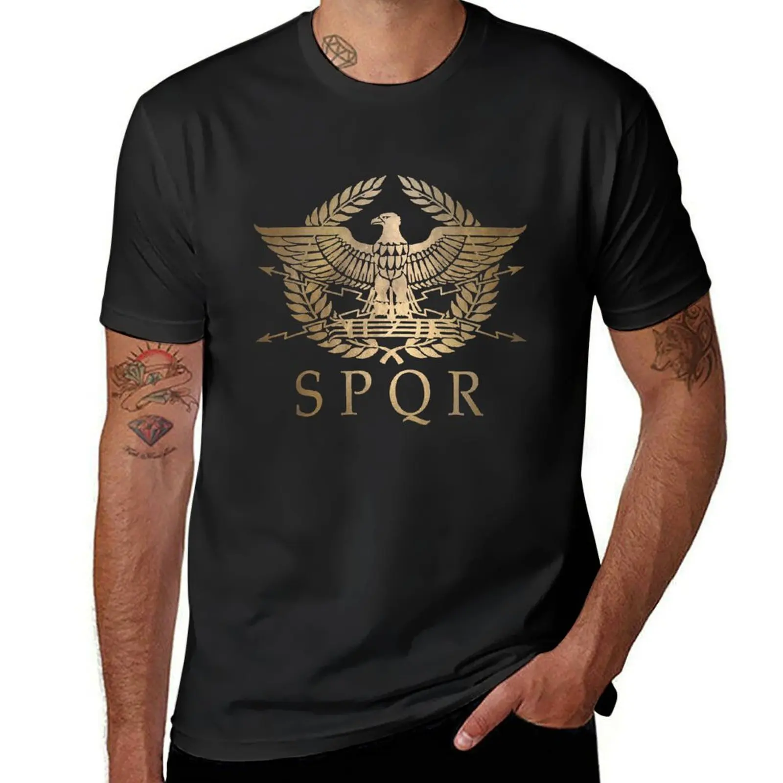 Camiseta de escudo estándar de imperio romano para hombres, ropa de anime de secado rápido, camisetas lisas, S * P * Q * R *