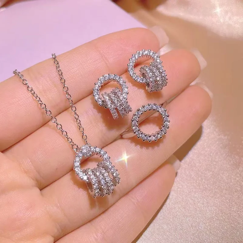 

Hot Selling Three-Interlocking Full Diamond High-End Light Luxury Exquisite Simple Fashion Necklace Women's Earrings Ring Three-