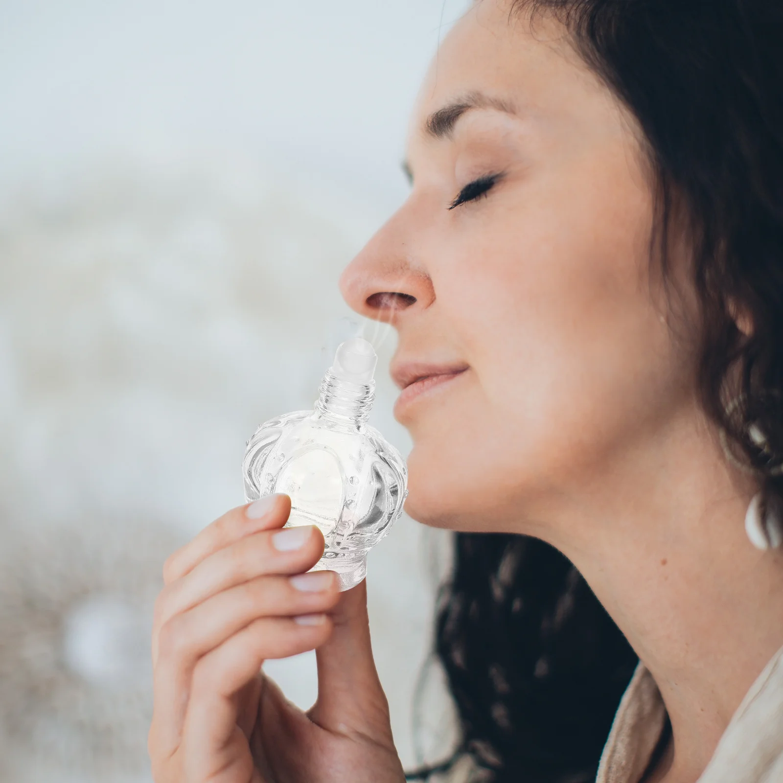 

Empty Perfume Bottle Roll on Glass Container 15ml Leak Proof Refillable Perfume Bottle Essential Oil Storage Roll on Bottles