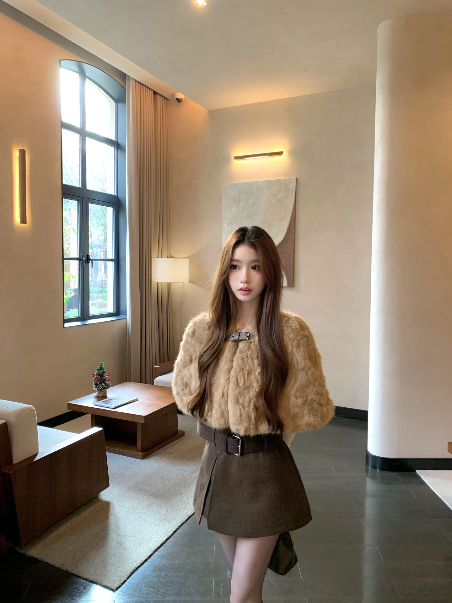

Eco-Friendly ort Fur Coat JUNSTUDIO Gabrielle Imitation Mink Fur awl Women's Gentle Sle Long Sve Loose Fit Jaet