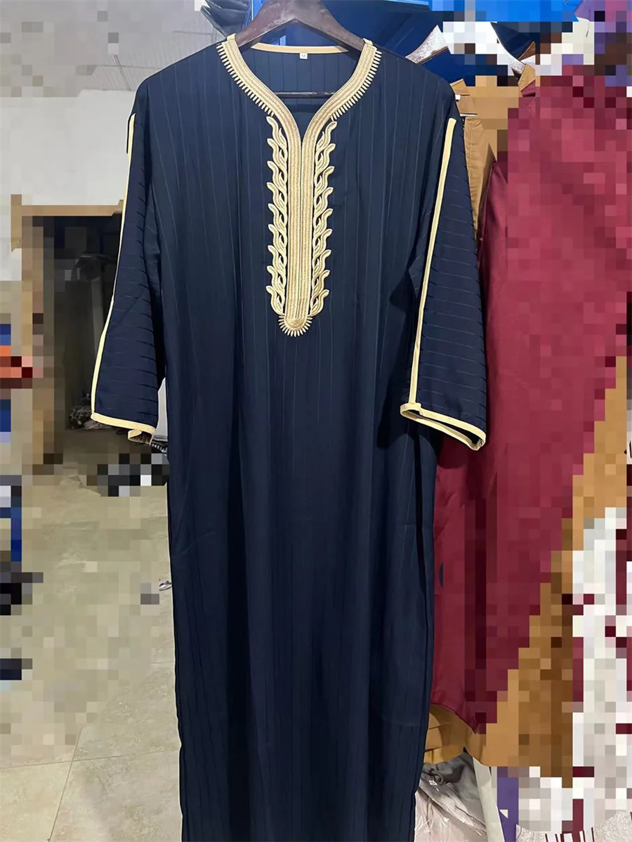 2025 Muslim Men's Abaya Eid Middle East Ethnic Robe Embroidery V Neck Islamic Kafta Jubba Thobe Male Summer Dress Oversize 4XL