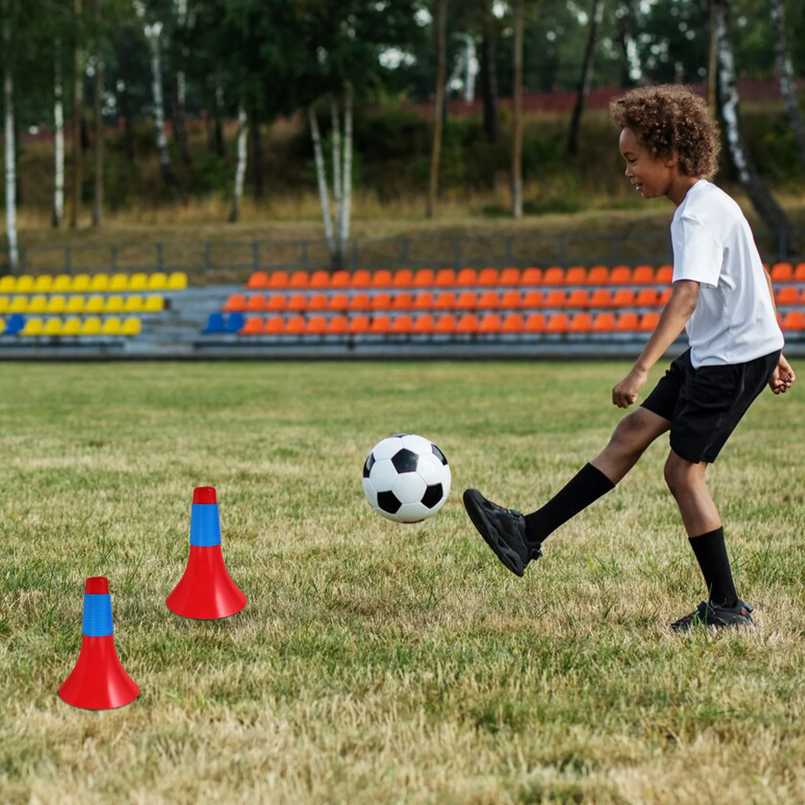 

Football Training Cones Loudspeaker Red PP TPE Thickened Drill Markers Soccer Basketball Practice Equipment Portable Team Sport