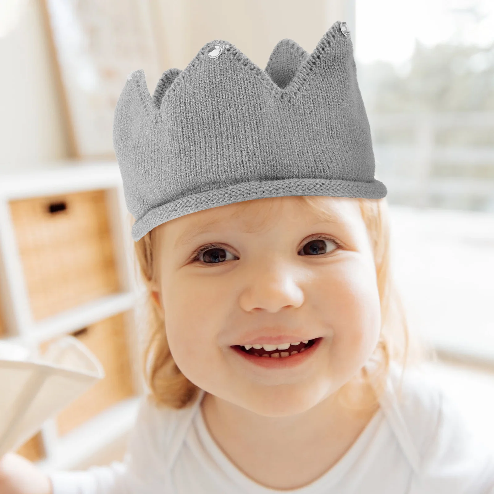 Cappello a corona per bambino Cappello a corona di compleanno lavorato a maglia per bambini Festa per bambini Materiali decorativi leggeri e sicuri Design elegante