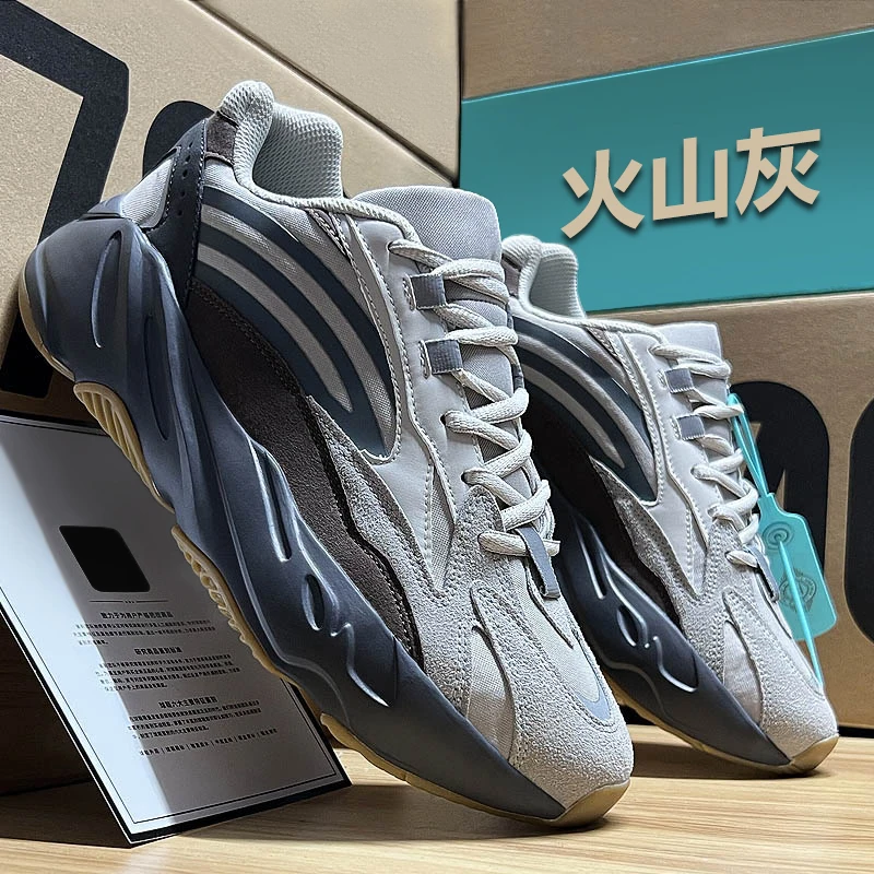 

2025 New Men's Board Shoes,sneakers,skate shoes,Casual Shoes Boost Casual Soft Sole shock-absorbing non-slip soft-soled unisex