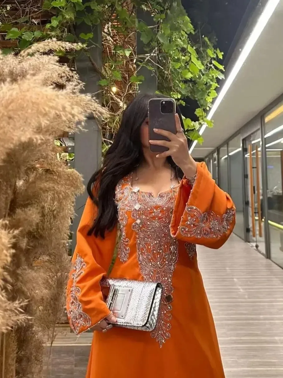 Elegante Oranje Vierkante Kraag A-Lijn Kralen Lovertjes Lange Mouwen Formele Gelegenheid Prom Jurk Dubai Arabische Feest Avondjurken