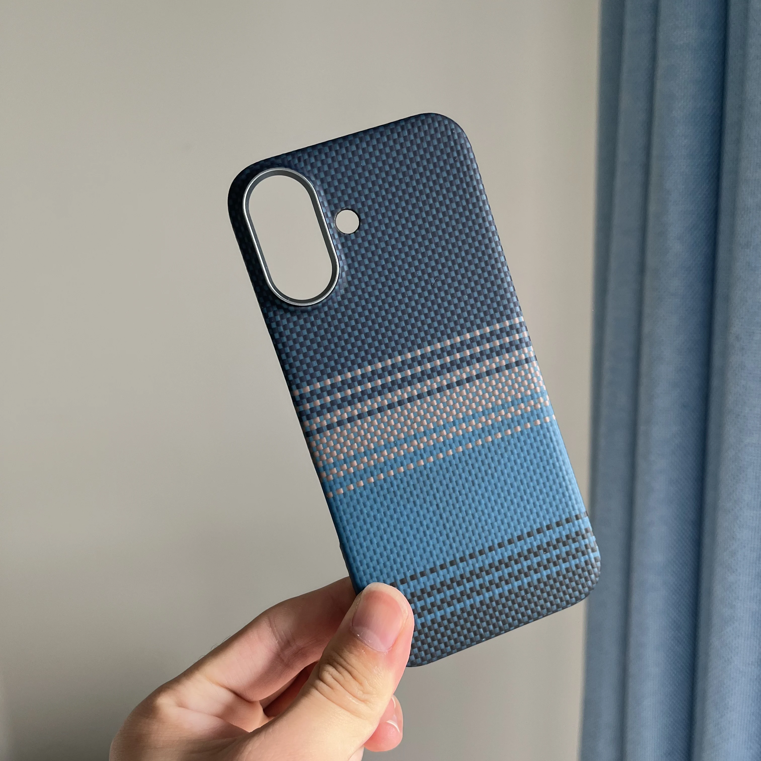 

For Magnetic Magsafe for IPhone 17 Carbon Fiber Case Lens Protection Aramid Fiber Cover for IPhone 17 Carbon Fiber case