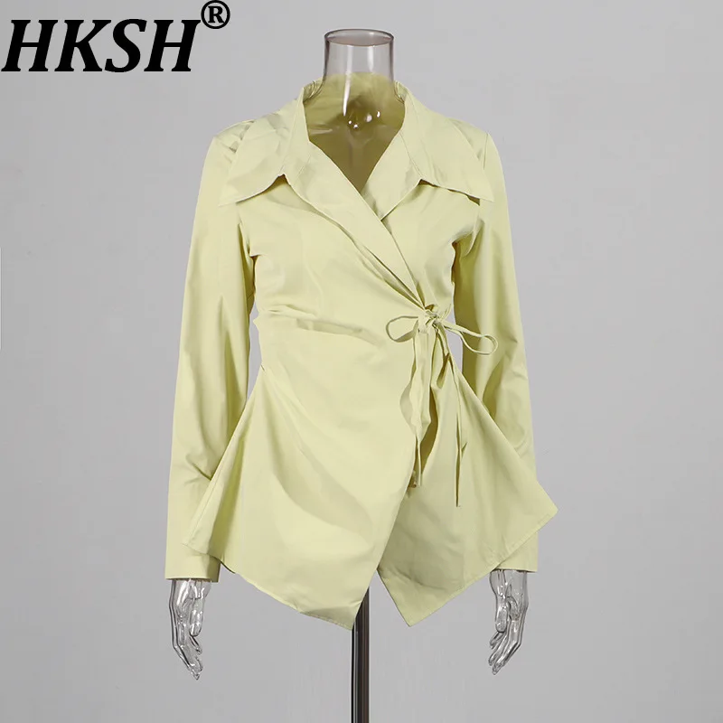 

HKSH Autumn New Women Shirt Solid Color Turn-down Collar Lace-up Waist Cinching Asymmetric Design French Sweet Chic Tops HK11557