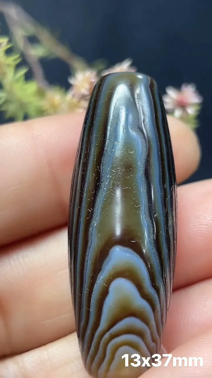 Tibetan Nepalese Himalayan Bead Ancient agate Old Dzi Talisman 1 eye Bead Amulet