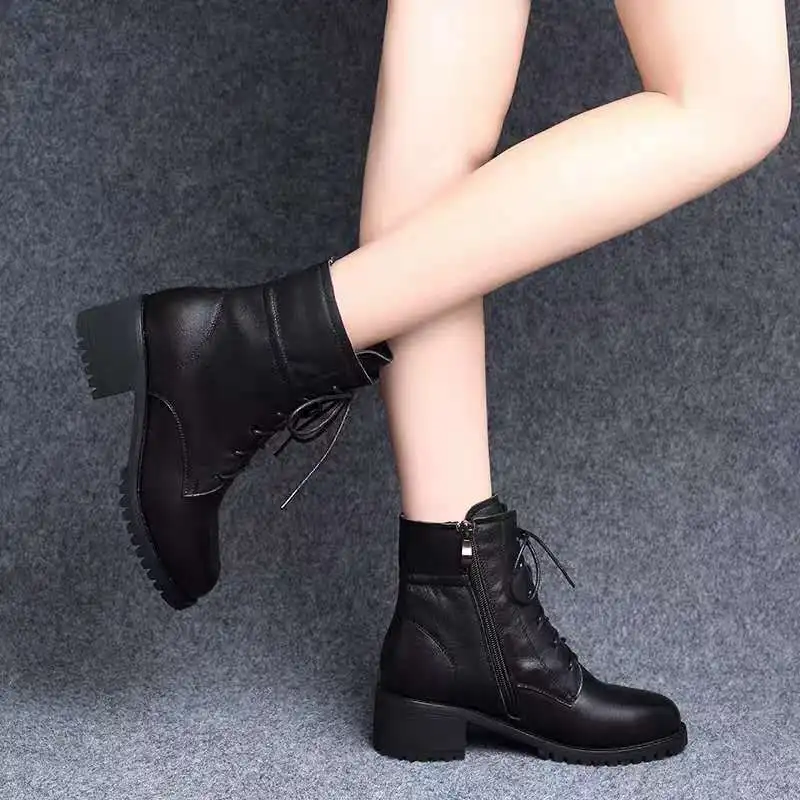 2023 Women\'s Shoes Luxury Chelsea Boot Women Leather Boot Chunky Winter Shoe Platform Ankle Boots Thick Heel Brand Designer