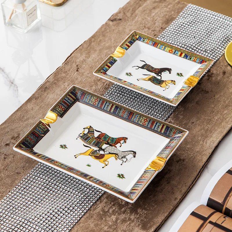 

Ceramic Cigar Ashtray Simple Large Home Living Room Decoration Tabacco Ash Holder Tray Green Horse Gift Box Package