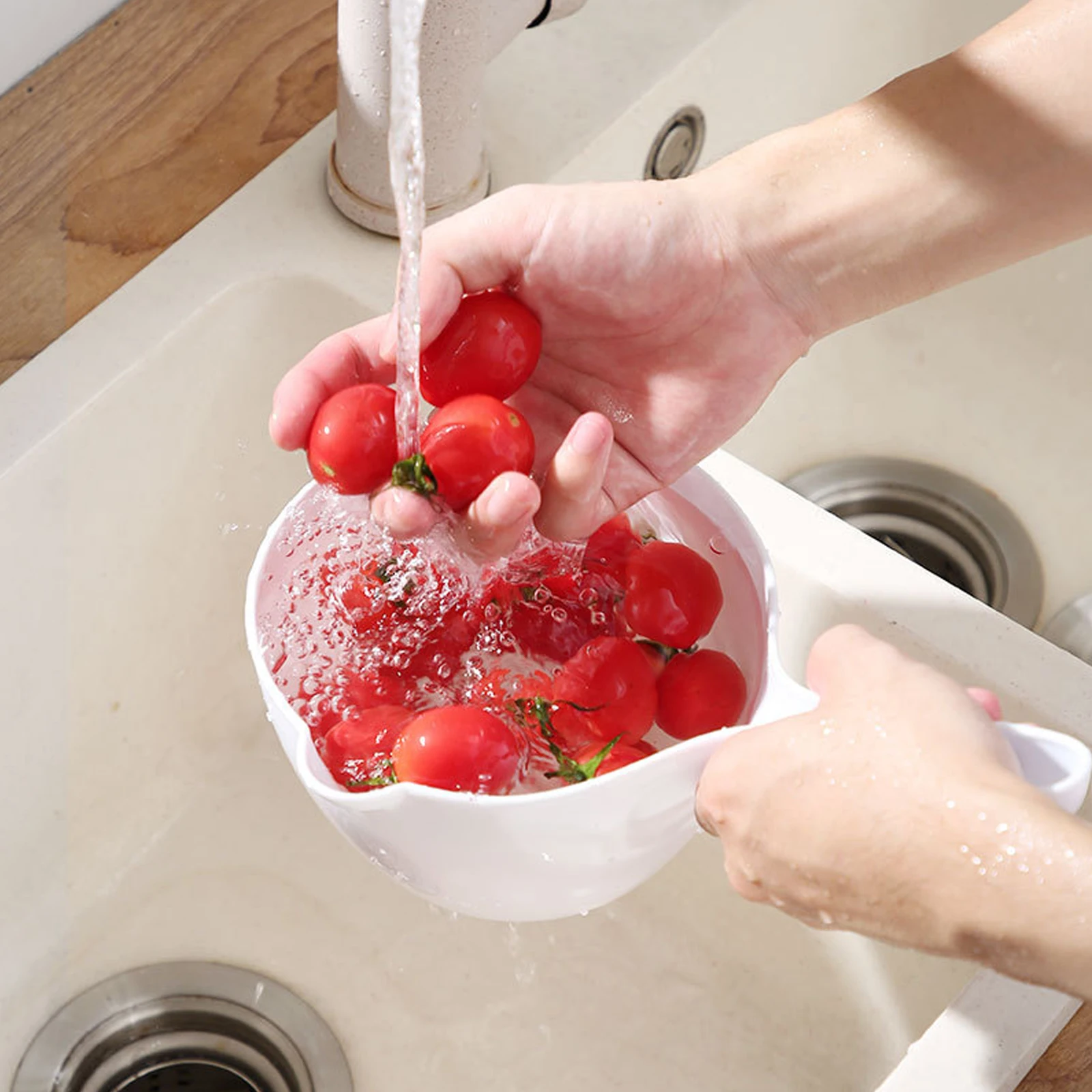 

Plastic Water Ladle Bath Dipper Short Handle Foldable Kitchen Garden Shower Reusable Plant Watering Bathrooms White Random