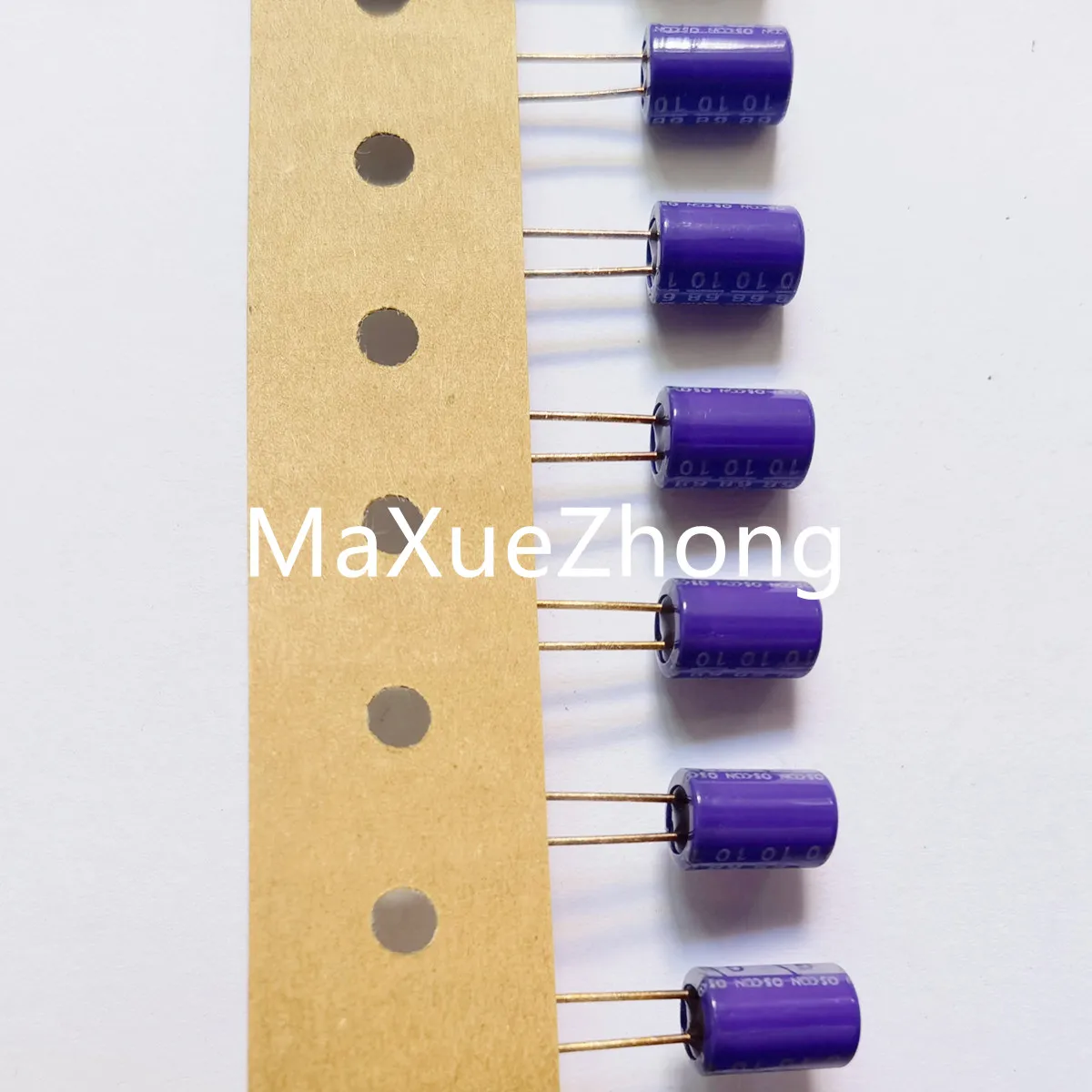Original new 100% solid state capacitance 10V68UF 6.3X10MM 10SA68M (Inductor)