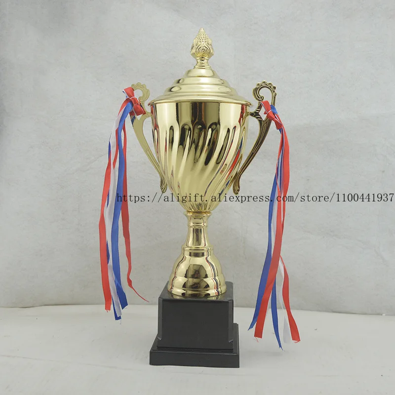 

Custom Champion Trophy Cup Sports Competition Award Metal School Event Prize with Engraved Name/Logo