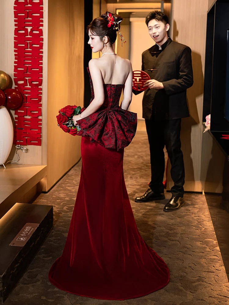 

Red Wedding Dress Elegant Embroidered Bridal Gown for Engagement Party Banquet Summer New Arrival Charming Fish Tail Skirt