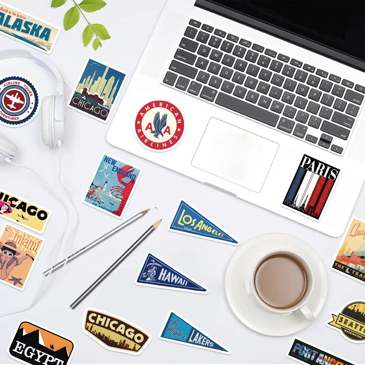 30pcs Retro Creative Sticker Pack Artistic Decoration Computer Water Cup Guitars Creative Waterproof Gift Decal