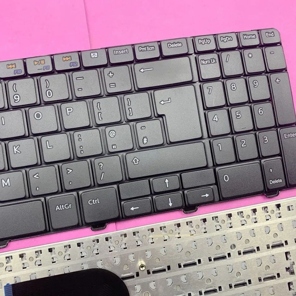 UK Laptop Keyboard For DELL INSPIRON N5010 15R N5010D M5010 M501R Series DPN 0403J3 UK Layout