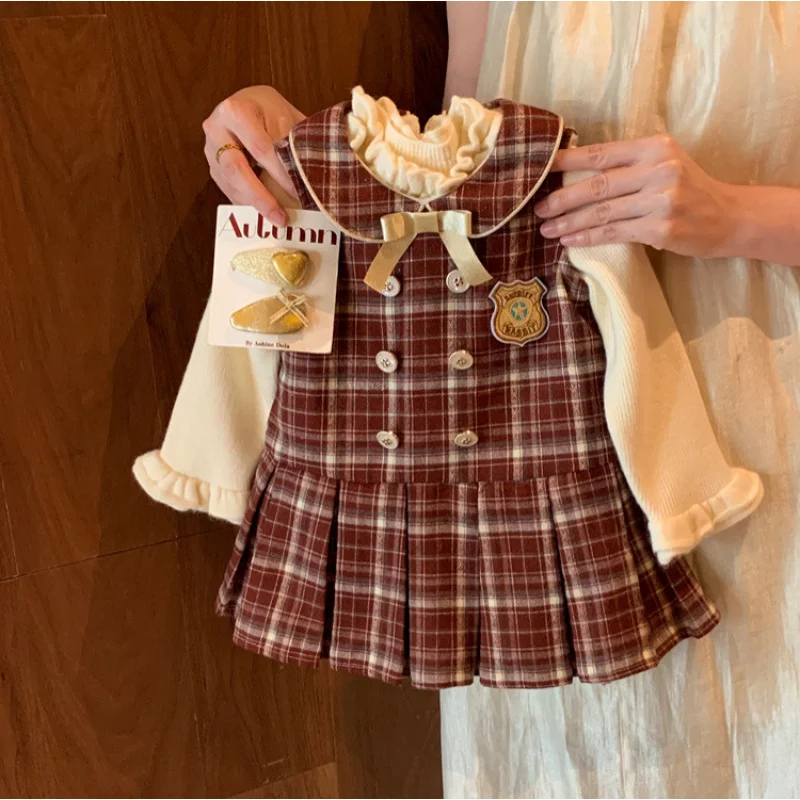 

2025Зимнее платье в студенческом стиле для девочек, новинка 2021 года, модное клетчатое платье-жилет на флисовой подкладке для маленьких девочек