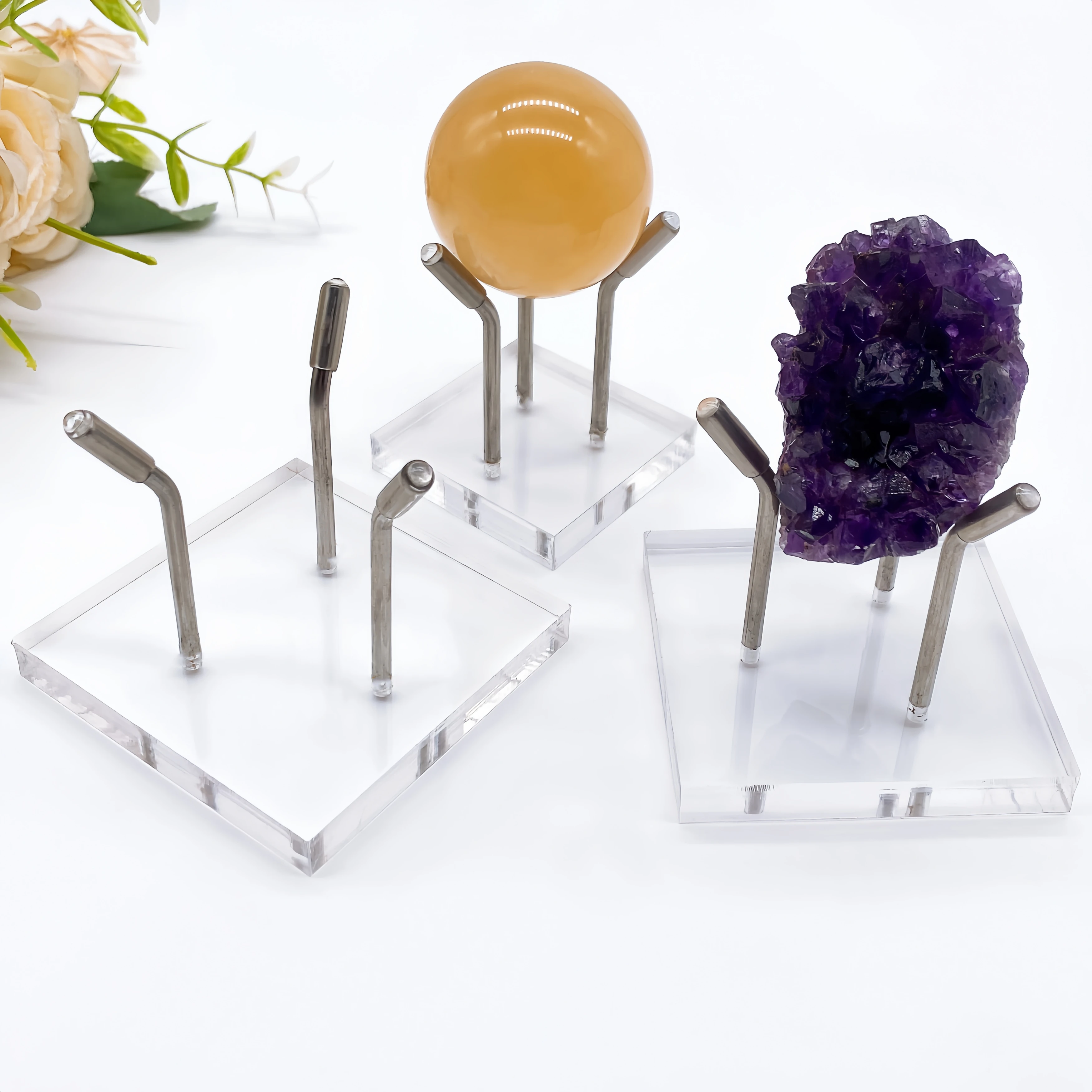 

Metal Display Stand with Clear Acrylic Ball Base Crystal Stone Mineral Collectibles Sphere Holder Shelf for Shop Museum