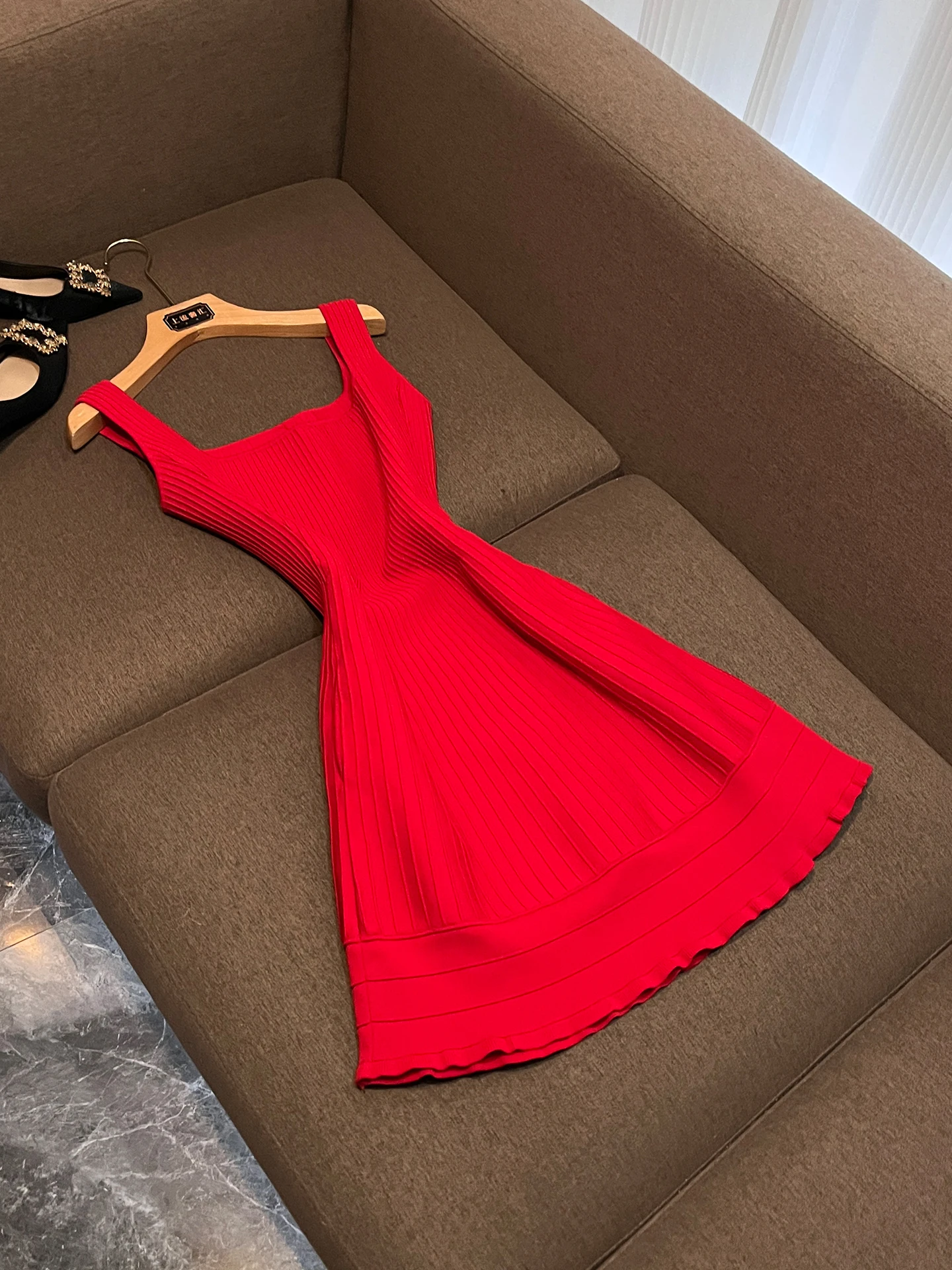 

Summer 2026 Red Square Collar Strap Dress Women's Waist Slim A-Line Short Skirt French Style No Brand Polyester Fiber Casual ...