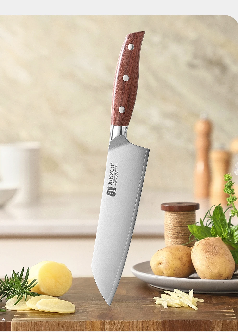 XINZUO Hochwertiges Edelstahl 7,2'' Santoku-Messer 3-Schicht-Verbundstahl Schneidemesser Küchenmesser mit Rotem Holzgriff – Detail 3