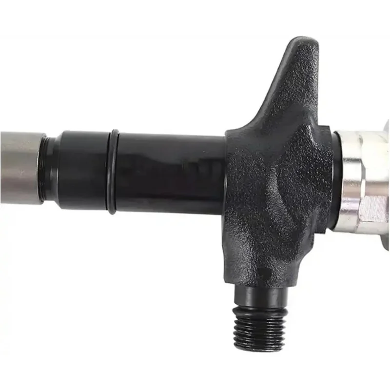 8981192283 8-98119228-3 095000-8370 0950008370 Fuel Injection Nozzle Compatible With Isuzu 4JJ1 Engine Accessories