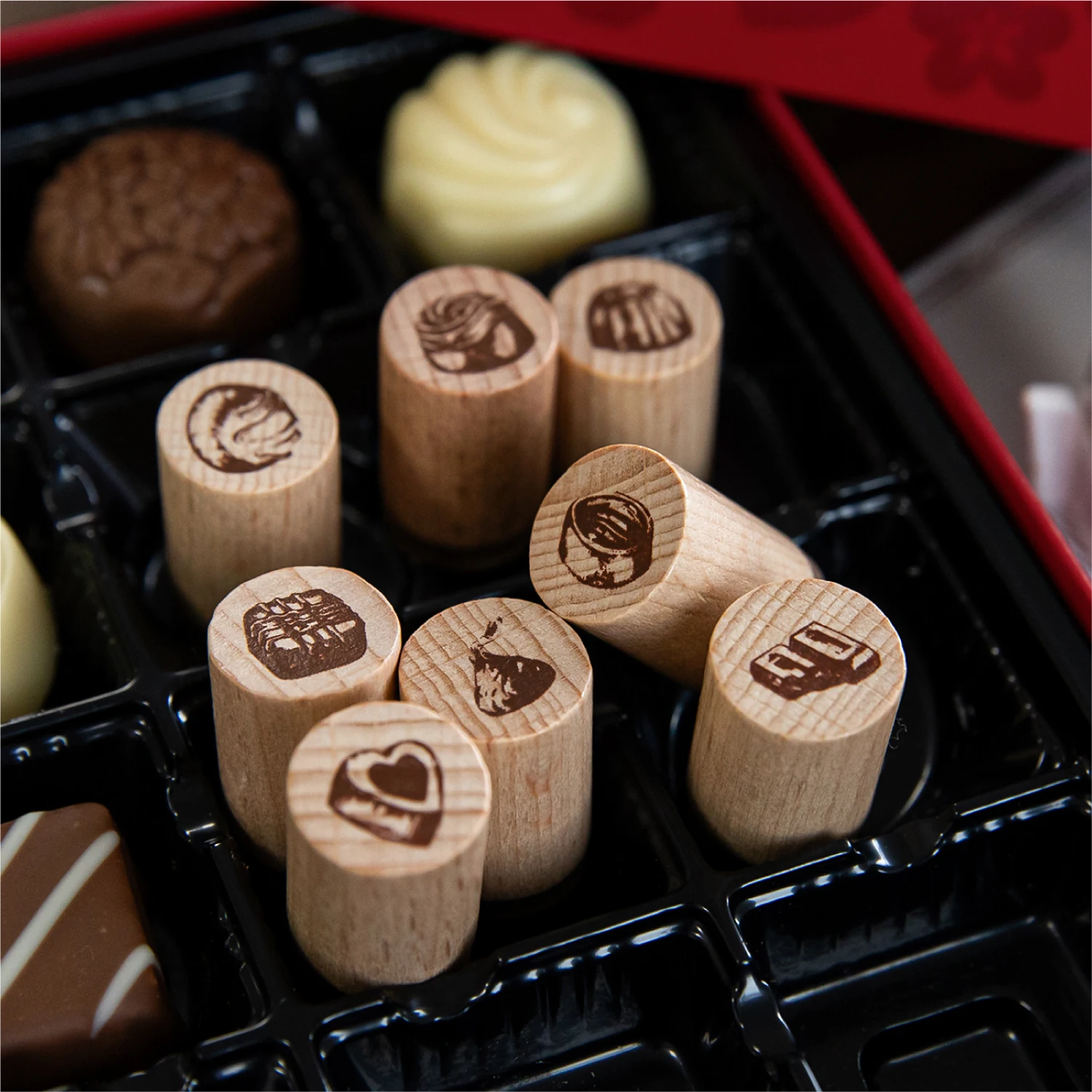 1PC Small Dessert House Series Retro Chocolate Pattern Beech Rubber Seal DIY Journal Scrapbook Aesthetic Supplies