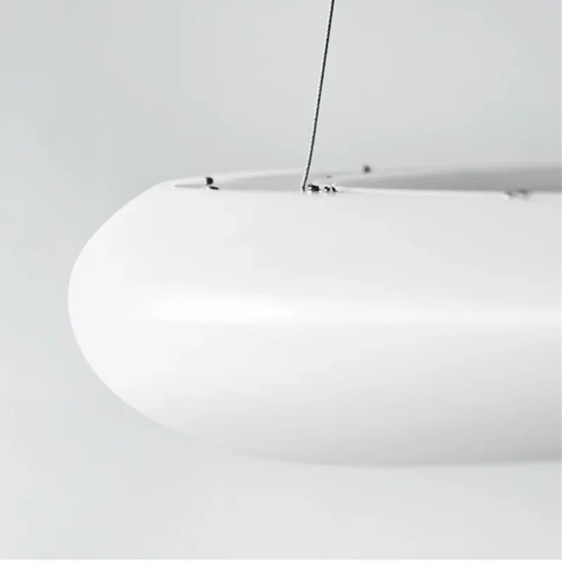 โคมไฟนอร์ดิก โคมไฟระย้าเรียบง่าย ของตกแต่งบ้าน โคมไฟดีไซน์อิตาลี ทรงกลม แขวนเพดาน แสงสีขาว โคมไฟห้องนั่งเล่น ไฟเพดาน LED