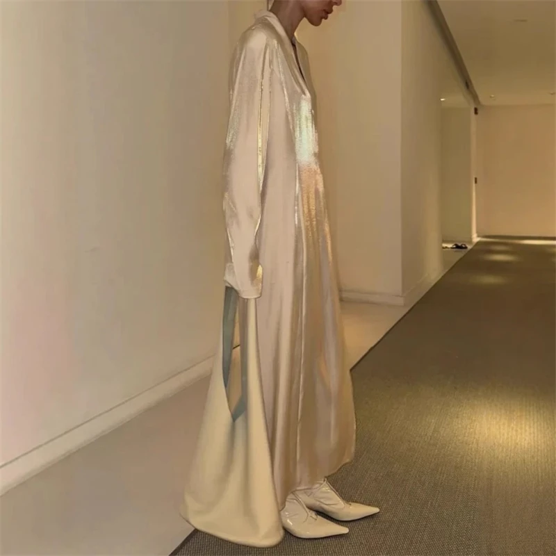 2025 الربيع/الصيف المرأة الجديدة الخامس الرقبة سبليت تنورة طويلة موضة كم طويل فستان كاجوال ملابس نسائية أوروبية وأمريكية