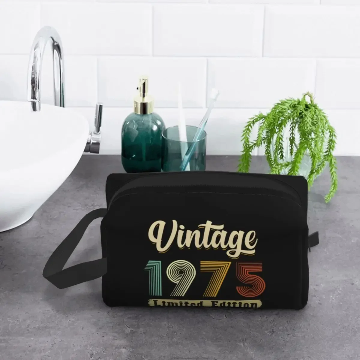 Custom Vintage 1975 Travel Cosmetic Bag 45 Years Old 45th Birthday Gift Toiletry Makeup Organizer Lady Beauty Storage Dopp Kit