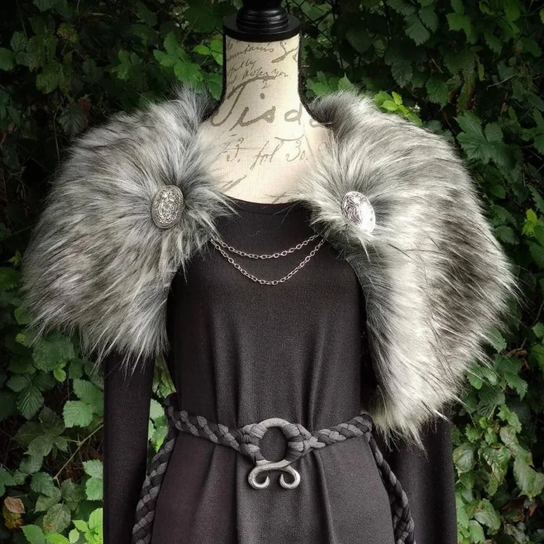 

Medieval cape, Viking warrior coat faux fur cape shawl chain brooch Halloween party cosplay winter theater costume