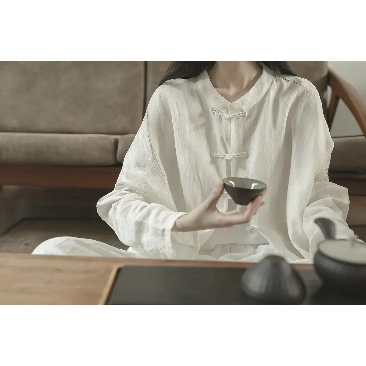 yesWomen's Zen Style Frog Button Loose Shirt, Hanfu Style White Mid-Length Blouse, Traditional Chinese Vintage Elegant Casual To