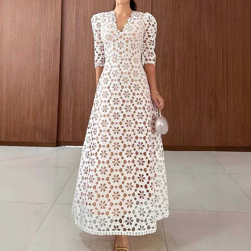 

2025 Spring Summer High Waist Hollow Holiday Dress Casual Half Sleeve Dress Elegant Women V Neck Lace Slim Party Dress