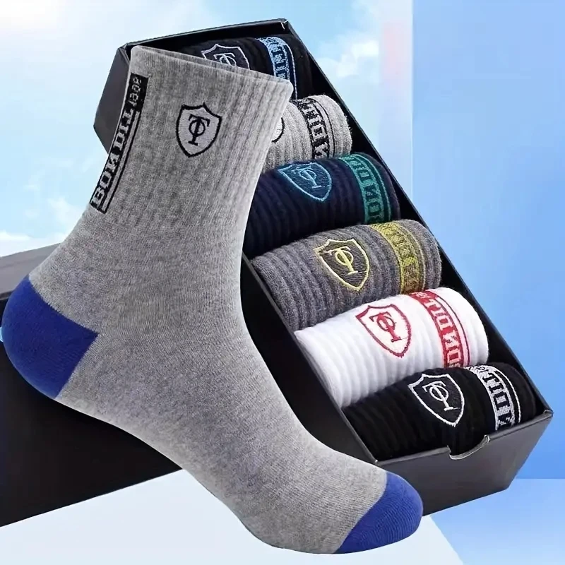 3 Pairs Breathable Moisture Wicking Athletic Socks For Men And Women - Embroidered Design, Ankle Length