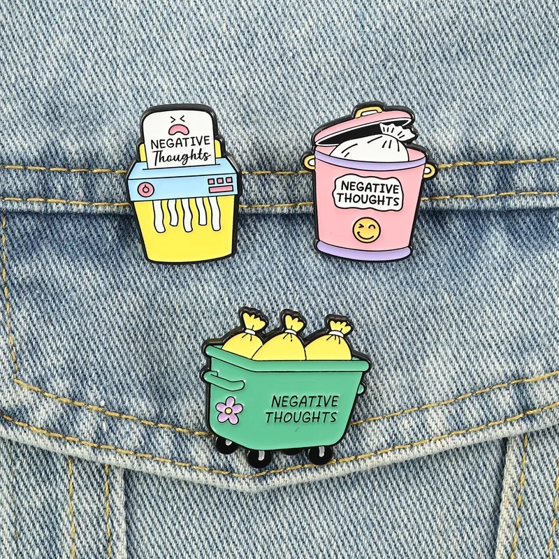 Negative Gedanken, Papierschredder, Emaille-Anstecknadeln, Mülleimer-Broschen, Abzeichen, niedlicher Cartoon-Schmuck, Geschenk für Kinder und Freunde