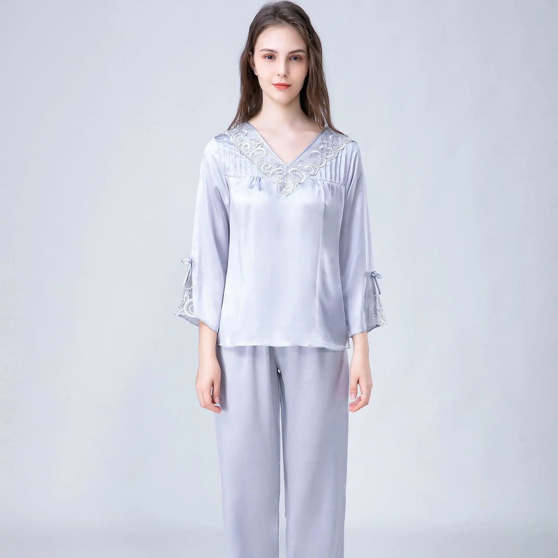 Women's Long Sleeve Silk Pajamas Set Loose Fit Mulberry Silk Homewear for Spring Autumn Winter Sleepwear  Soft Breathable Cozy