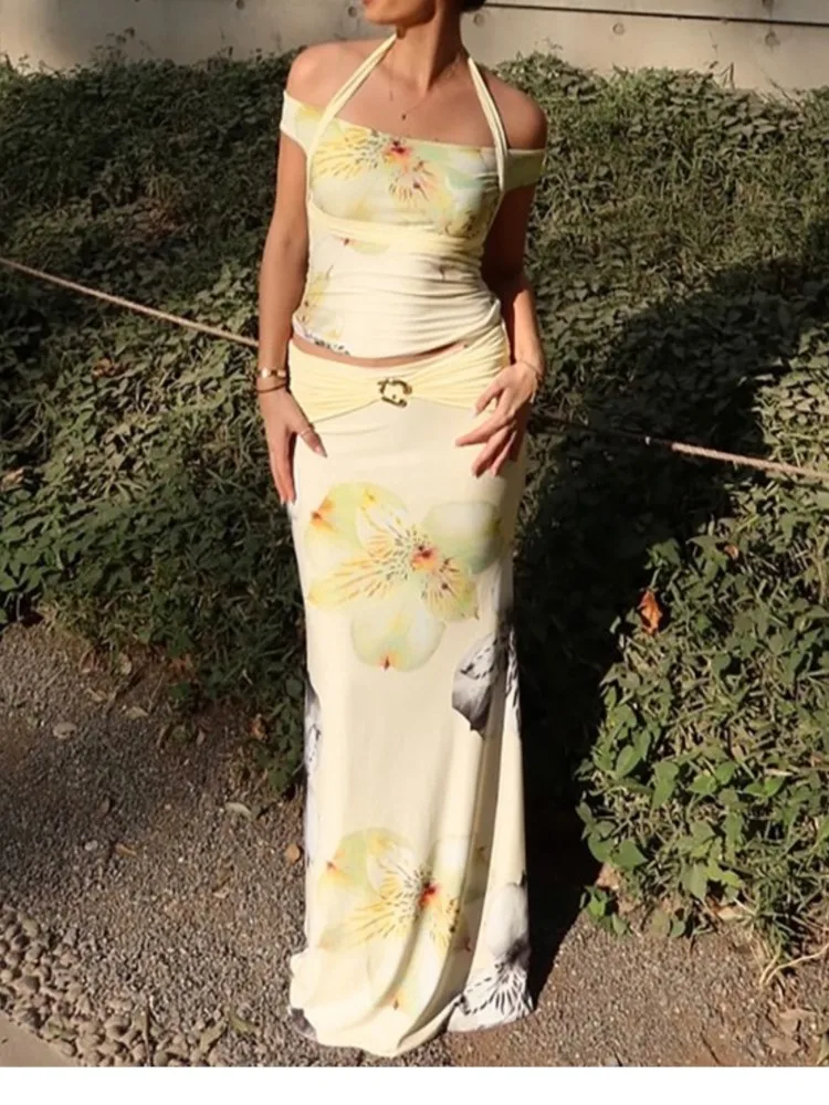 موضة تنورة غير رسمية 2 قطعة مجموعة للنساء 2025 الخريف مثير عارية الذراعين الرسن الرقبة توب سليم مطبوعة تنورة طويلة قطعتين مجموعة