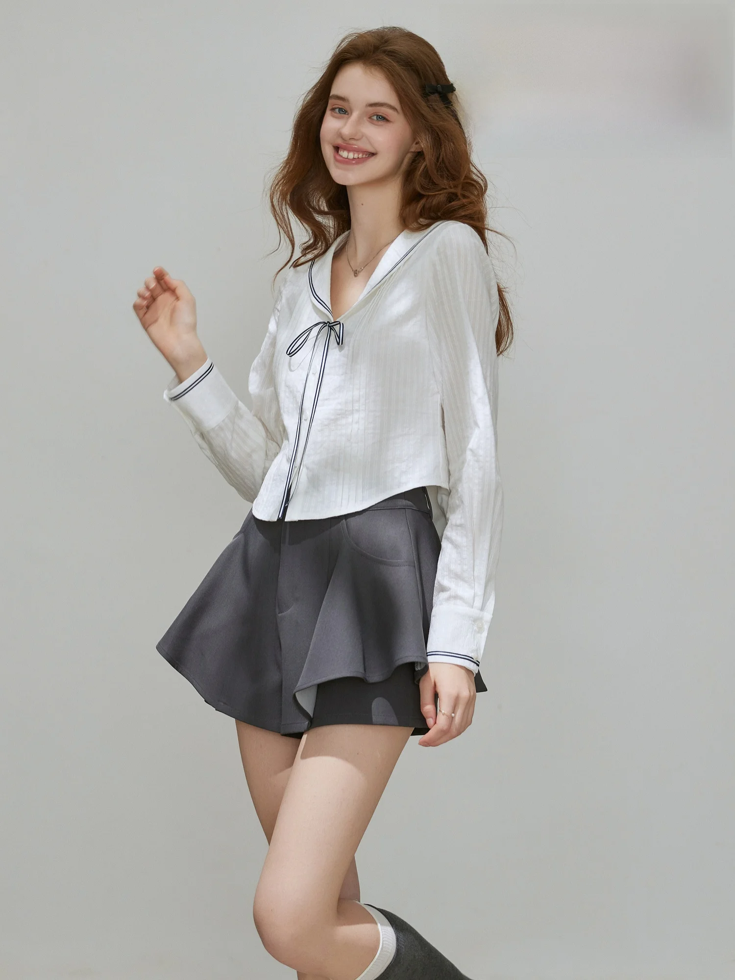 

Cindral White Navy Collar Women's Shirt 2025 Autumn New Style Simple Sailing System Commute Style Slim Fit Pure Cotton Long S...