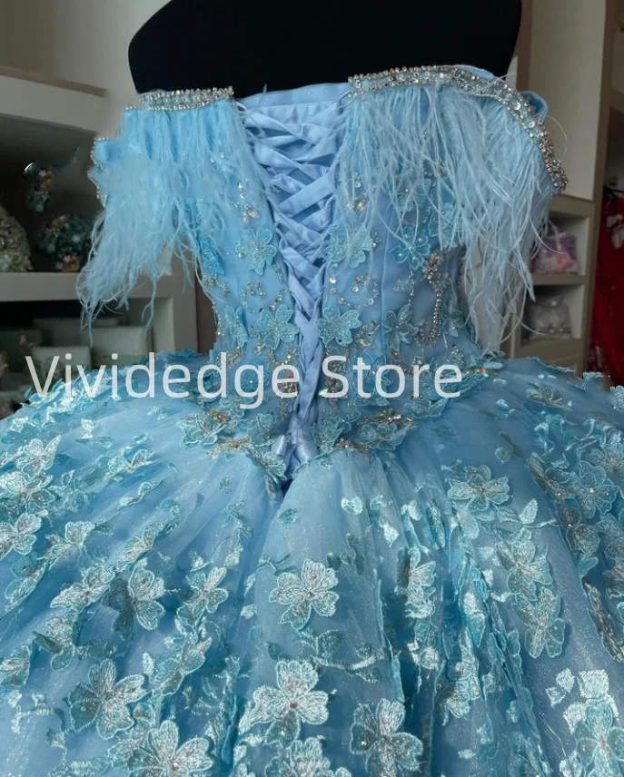 Personalizado fantasia céu azul princesa sem alças rendas 2025 pena vestidos de baile quinceanera vestido 15th aniversário vestido de noite