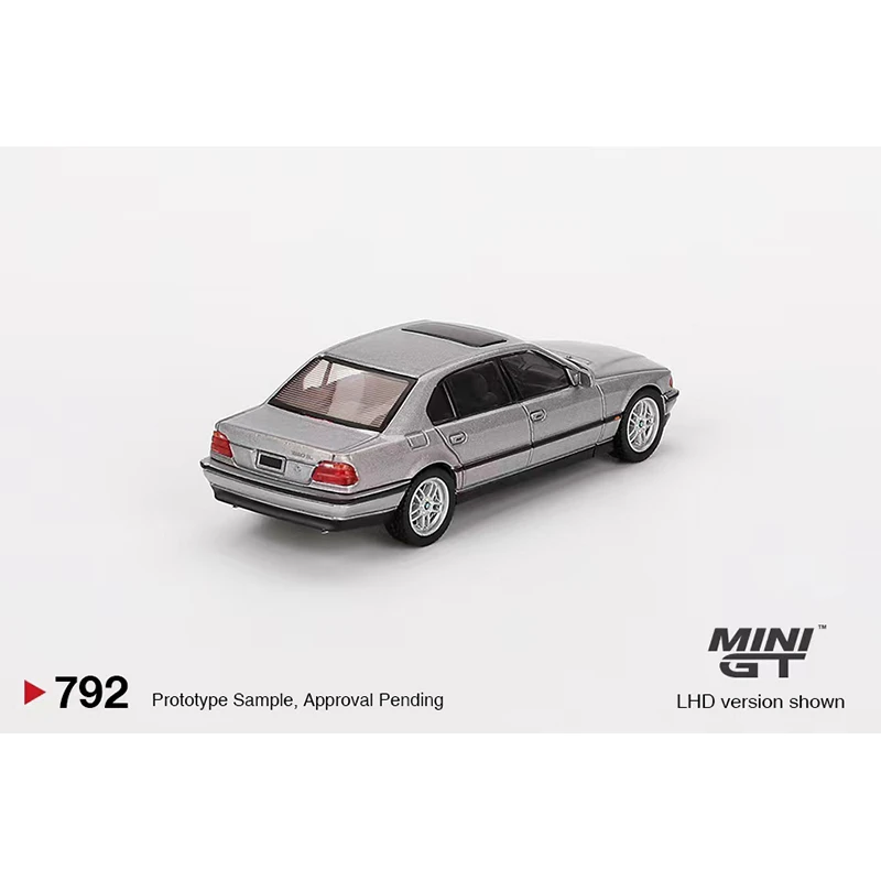 PreSale MINIGT 792 1:64 750IL Aspen Silver Metallic Diecast Model Collection Toys