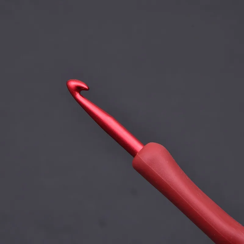 Silicone Crochet Hooks Needle Handle Frosted Aluminum Handmade DIY Hook Head Crochet Sweater Weaving