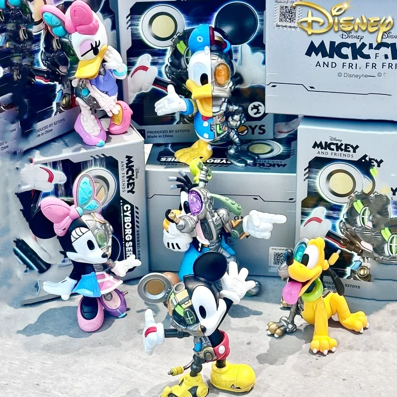 Nieuwe Disney Mickey En Vrienden Cyborg Serie Blinde Doos Donald Duck Pluto Mickey Semi-Mechanisch Model Schattig Anime Figuur Kids Cadeau