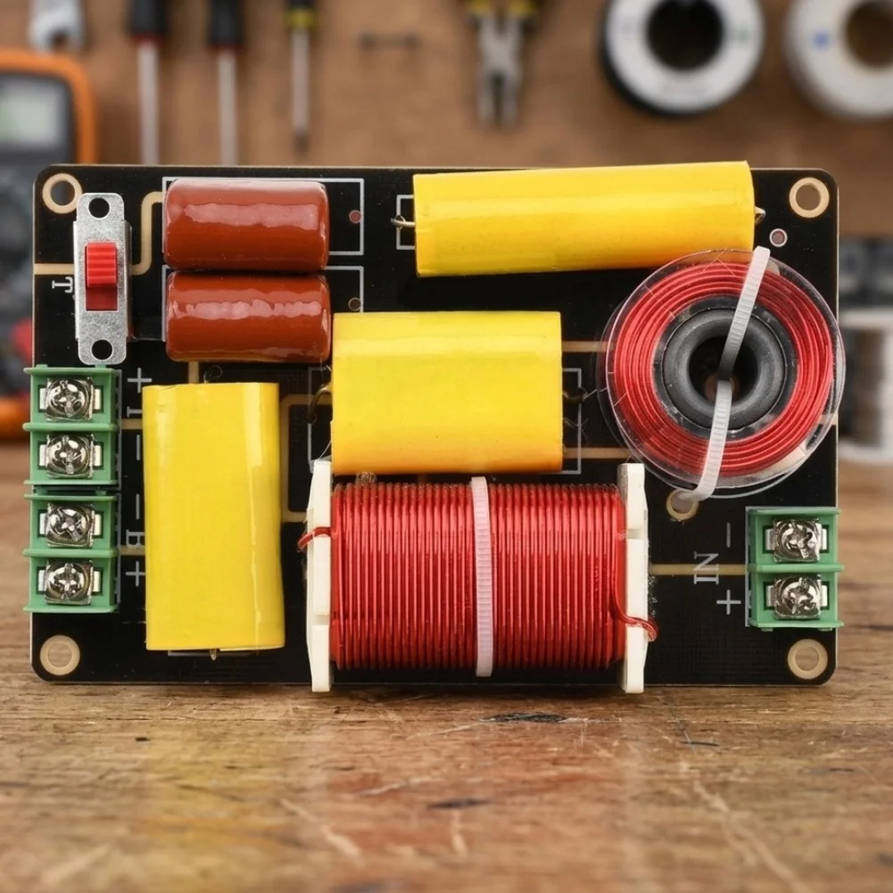 2 Way Crossover Board 250W with Polypropylene Capacitors OFC Inductors and Clean Signal Separation for Audio Enthusiasts