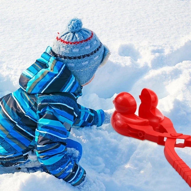 Pato de plástico para Hacer bolas de nieve, herramienta de molde de seguridad de pato de dibujos animados, arena de nieve de invierno para la lucha de bolas de nieve, juguetes deportivos divertidos al aire libre