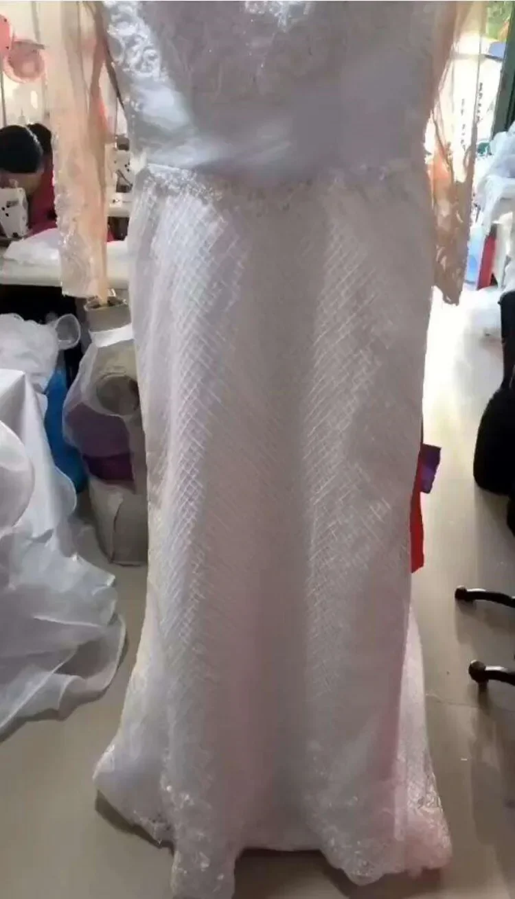 Aangepaste glanzende applicaties kralen trouwjurk Robe De Mariée plus size korset terug lange mouwen zeemeermin bruidsjurk