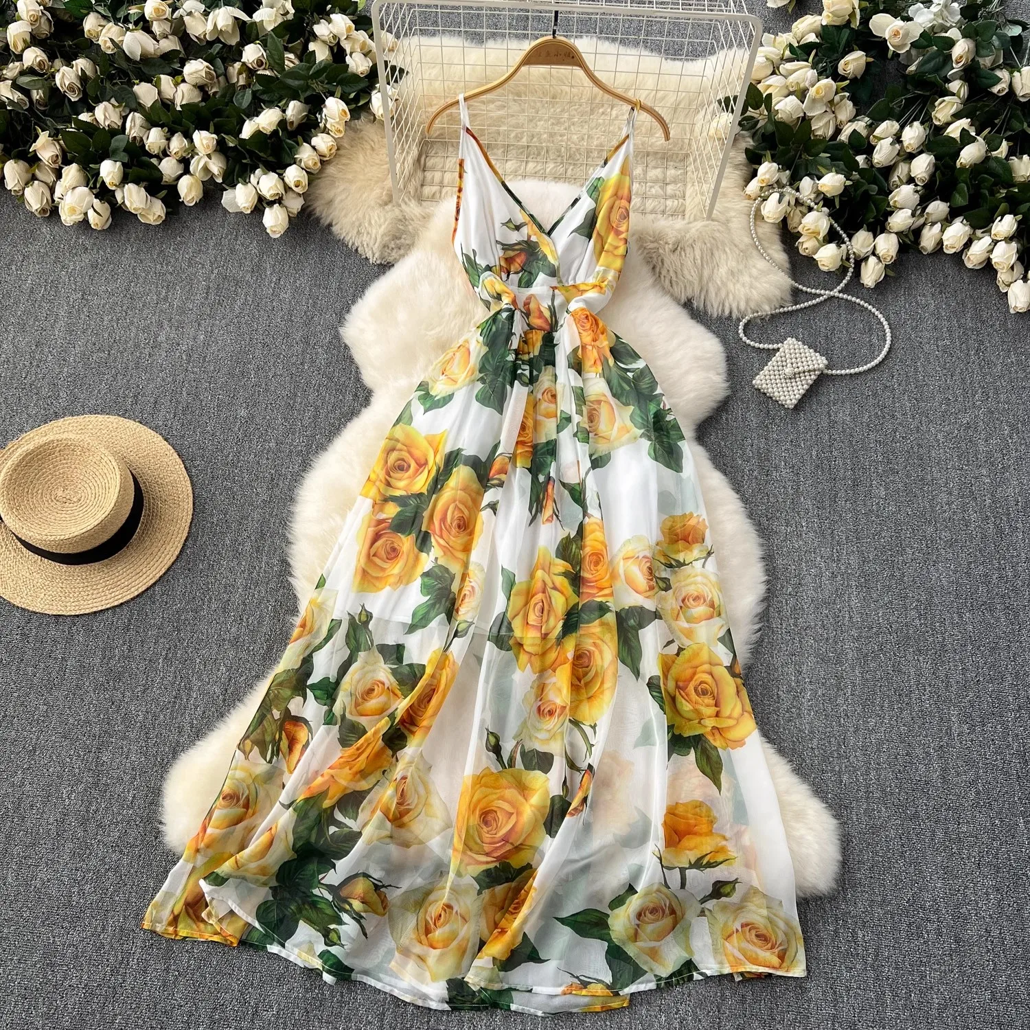 

Summer Bohemain Spaghetti Strap Chiffon Flowy Dress Women Sexy V-Neck Backless Floral Print Holiday Boho Long Robe Vestidos 581