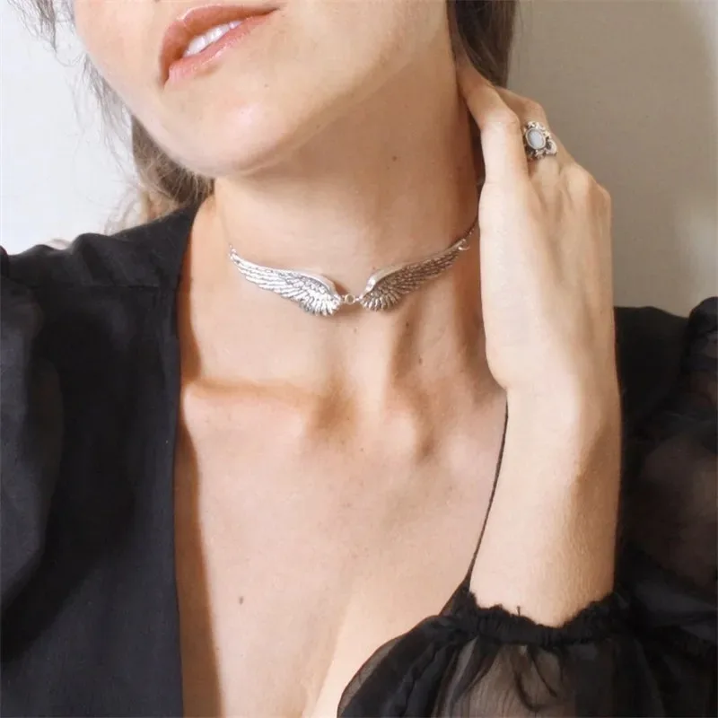 Retro Personality Sliver Angel's Wings Feather Necklace for Women Men Charm Necklace Wedding Party Collar Chain Jewelry Gifts