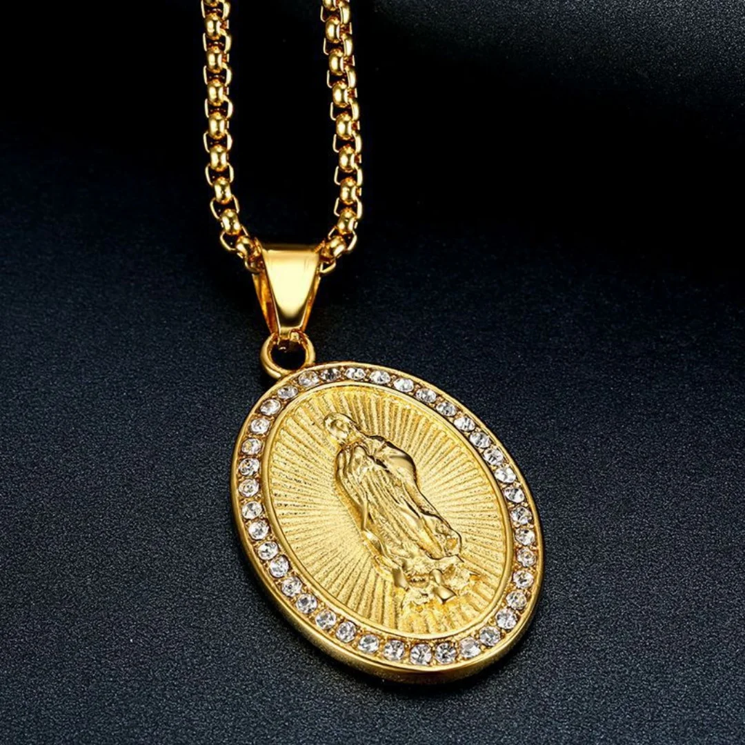 Religious Virgin Mary Oval Iced Out Zircona Pendant Gold Silver Color Stainless Steel Rhinestone Necklace for Women Jewelry Gift
